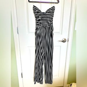 Jumpsuit black and white